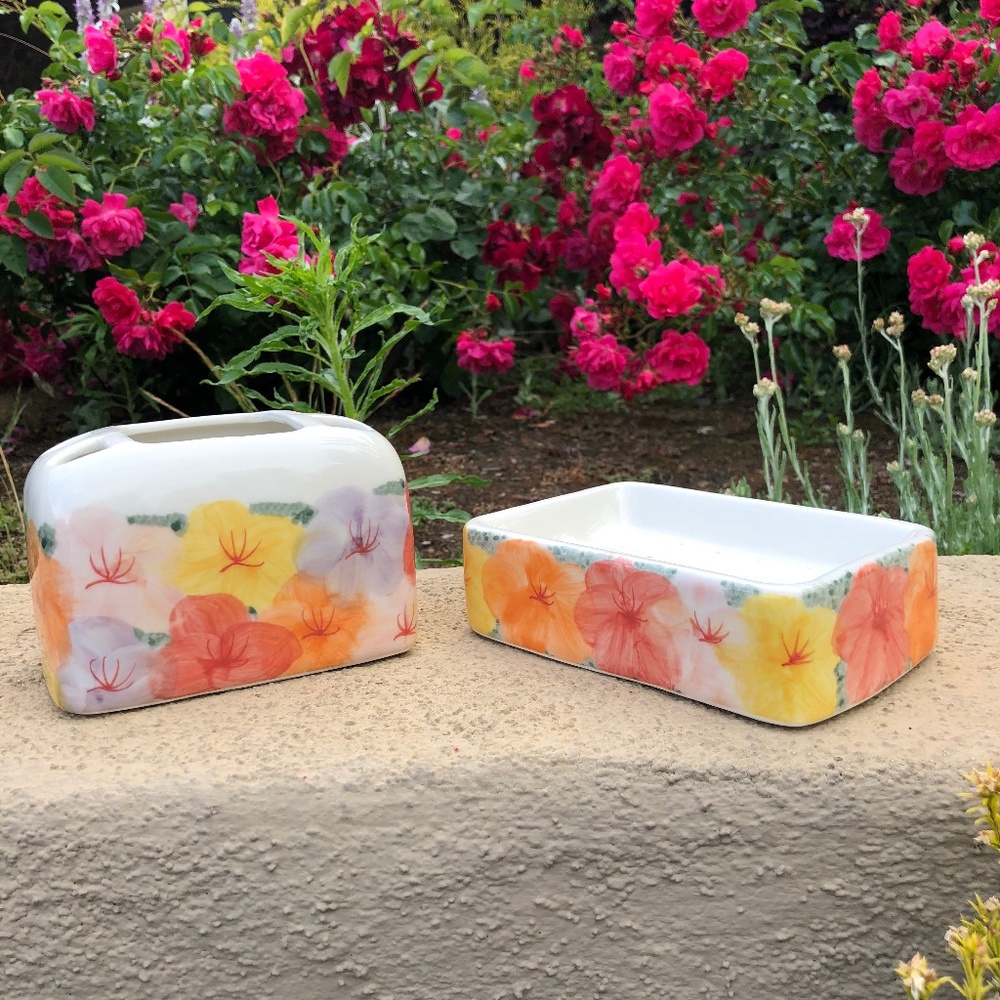 Soap Dish and Toothbrush Holder Set